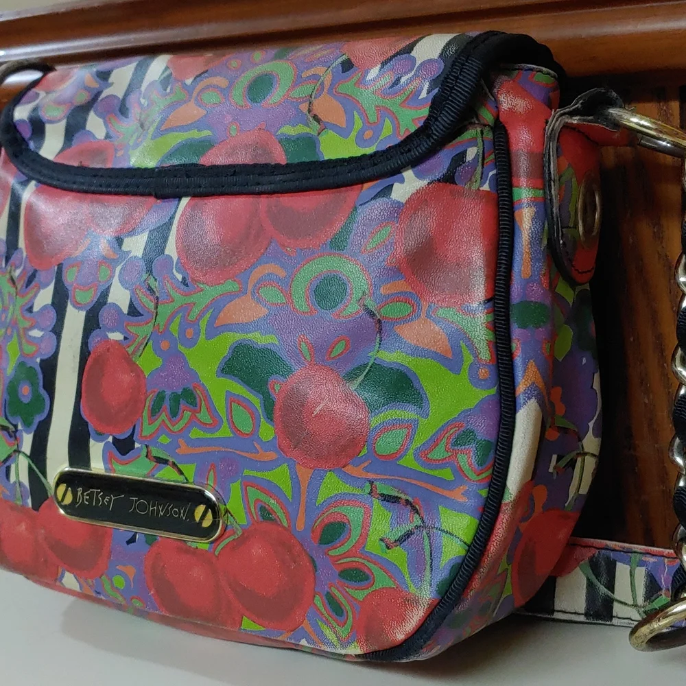 Betsey Johnson Cherries and Stripes  Crossbody Saddle Bag - Picture 8 of 17